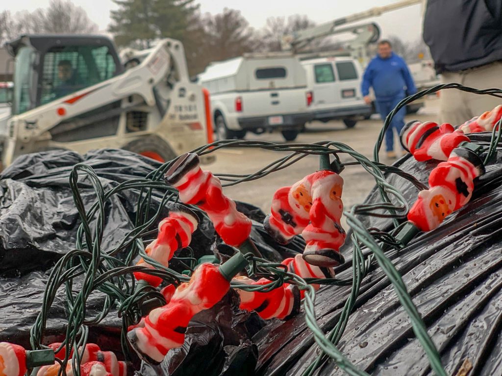 Great Parks And Cohen Recycling Team Up For Holiday Lights Recycling