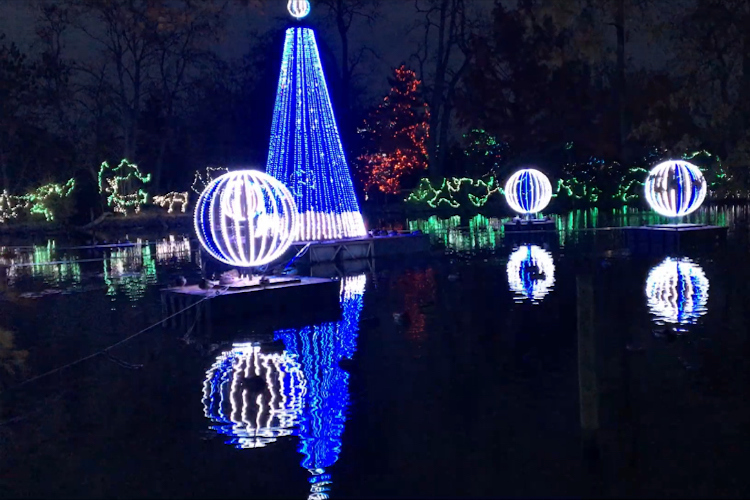The PNC Festival of Lights at the Cincinnati Zoo Southwest Ohio
