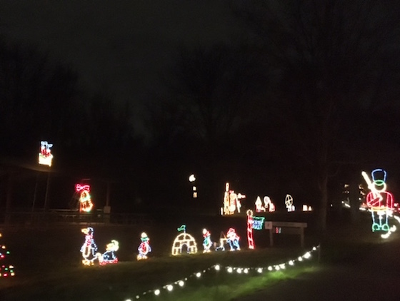 Holiday in Lights Walk Dec. 28 Enjoy this holiday display on foot!