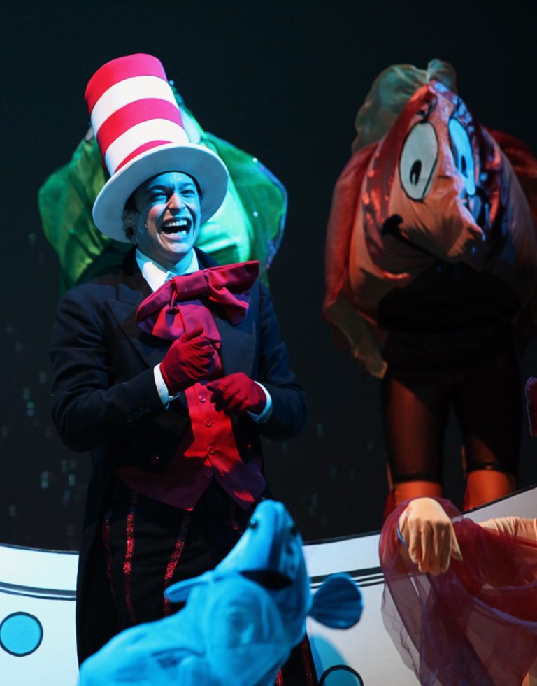 The Children's Theatre of Cincinnati Presents The Cat in the Hat ...