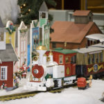 EJ-Christmas-train-close-up