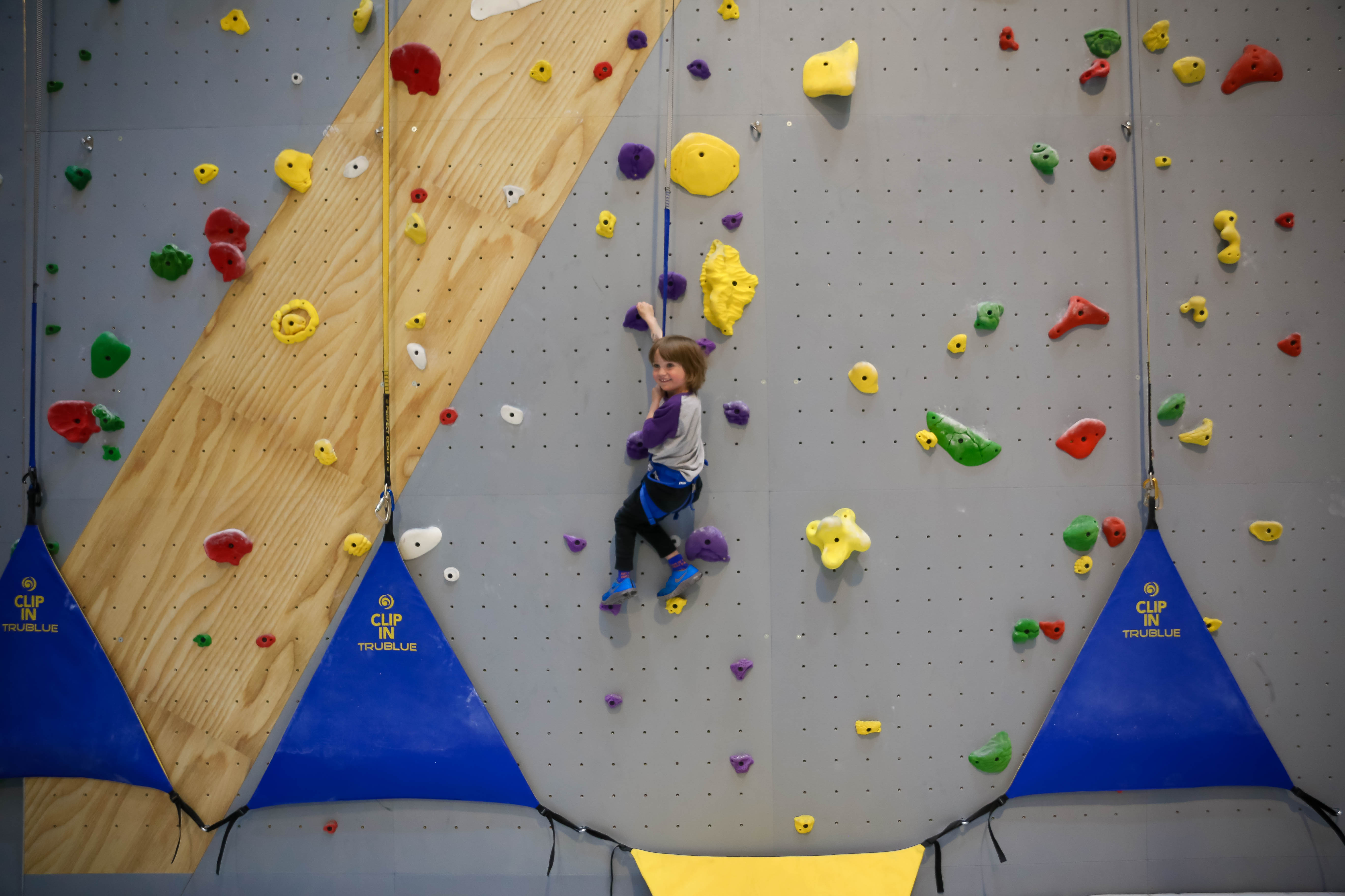 Mosaic Climbing - Southwest Ohio Parent Magazine