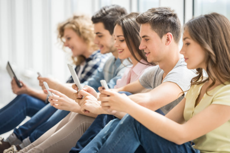 A Digital Diet   Ways to curb your teen’s internet usage for their overall health 
