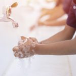 Washing Hands 750