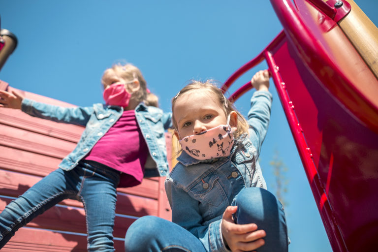 Play Dates and the Pandemic What parents should know about socializing safely.