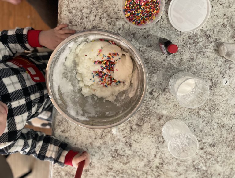 DIY Snow Ice Cream
