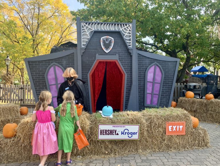 Kings Island Tricks and Treats Fall Fest