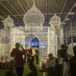 christmas_glow_nov_22_web-3021