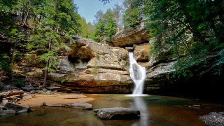 hocking waterfall