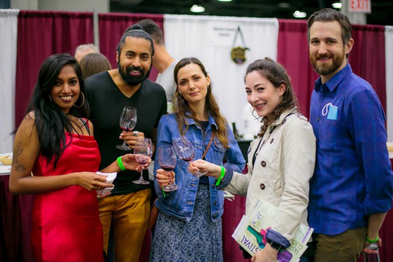 Cincinnati wine festival goers