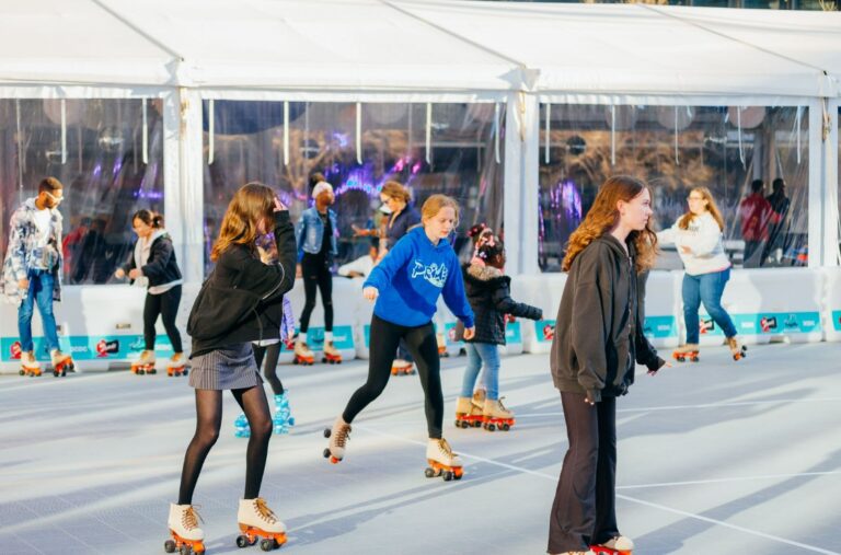 Frisch’s Roller Rink: Rollerskate on Fountain Square