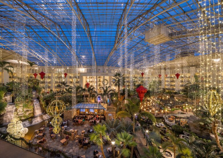 Gaylord Opryland’s 40th annual A Country Christmas