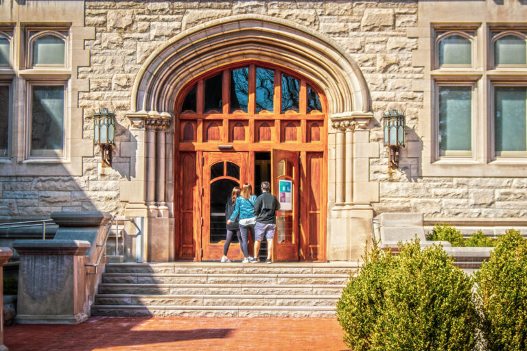 Creating a Great College Campus Visit Make the most out of a college visit to help your student find the perfect school. 