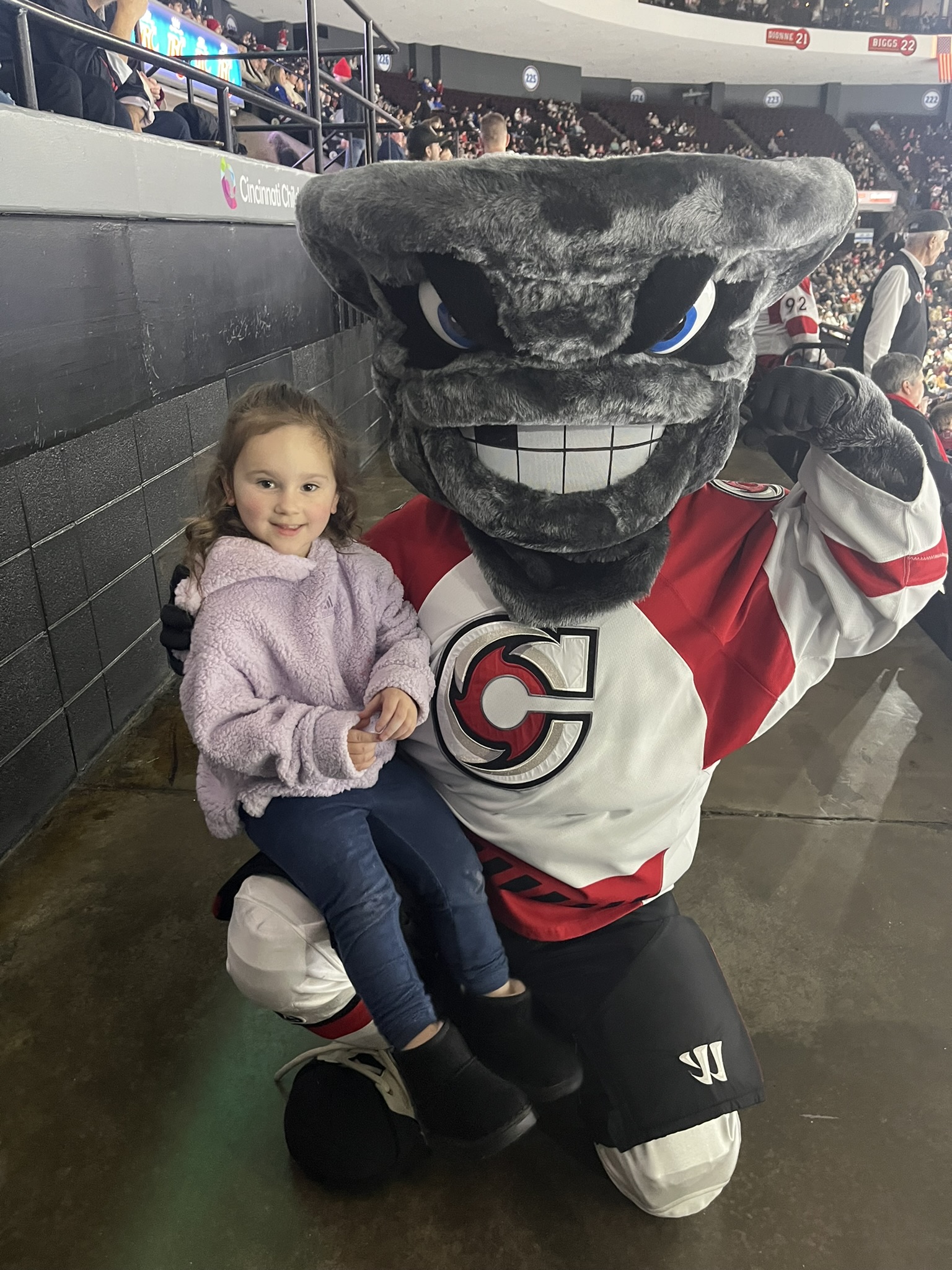 Remy(3) at Cincinnati Cyclones hockey game