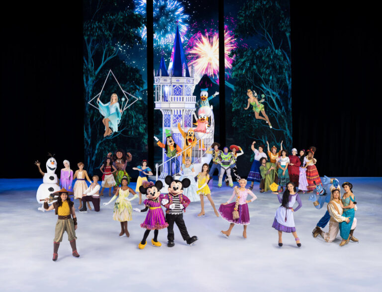 56 of Your Favorite Disney Stars Shine Bright in Disney on Ice presents Magic in the Stars!