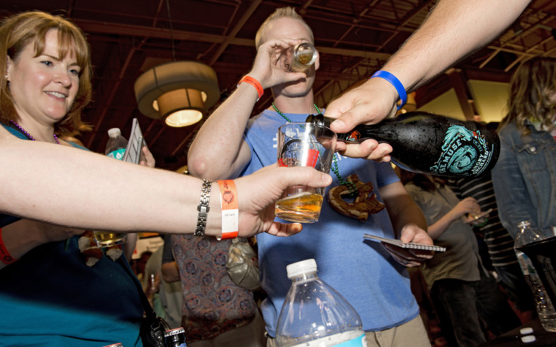 beerfest2015-16-400x250@2x beerfest2015-16-400x250@2x