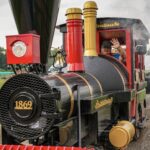 Train (2)
